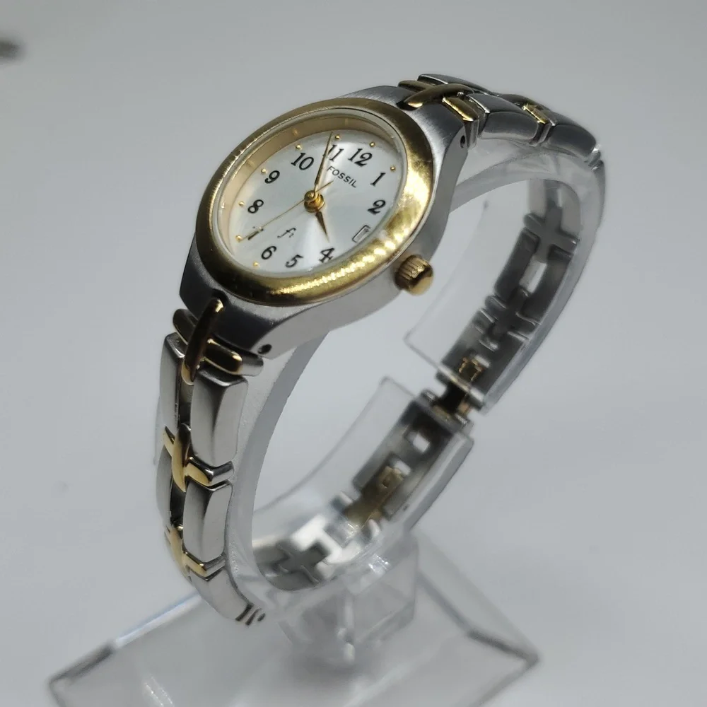 Vintage Fossil F² Watch ES9439 Two Tone Gold Silver Stainless Steel Gold